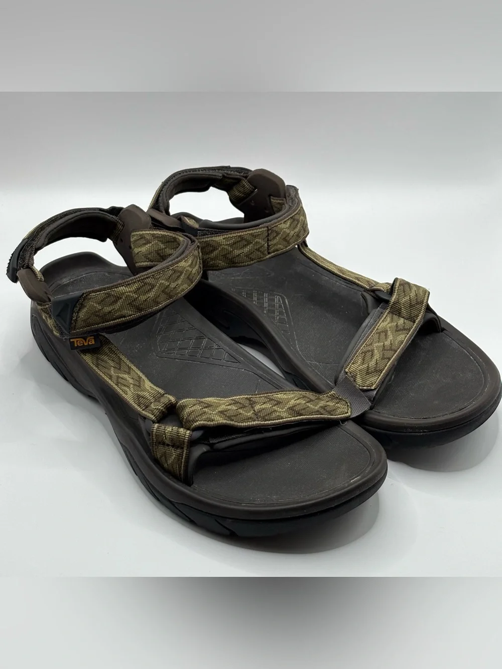 Teva Terra Fi Lite Men’s Sport Sandals Olive Hiking Trail Outdoor Adjustable